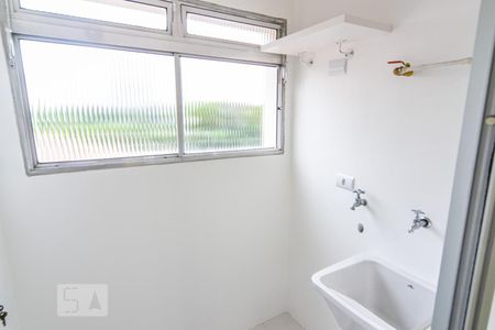 Apartamento à venda com 62m², 3 quartos e 1 vagaÁrea de Serviço