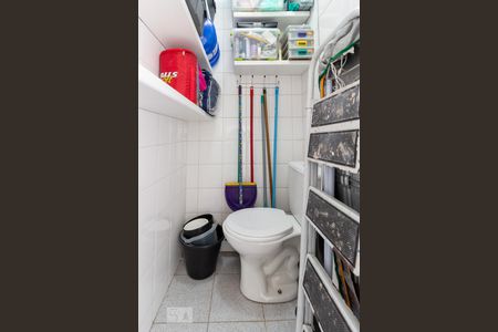 Apartamento para alugar com 96m², 3 quartos e 2 vagasBanheiro de Serviço