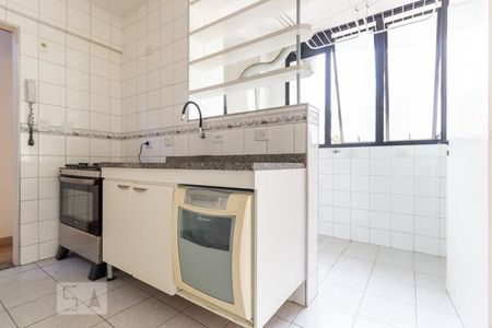 Apartamento para alugar com 96m², 3 quartos e 2 vagasCozinha