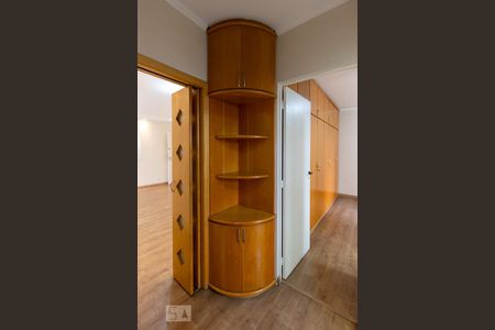 Apartamento para alugar com 96m², 3 quartos e 2 vagasCorredor