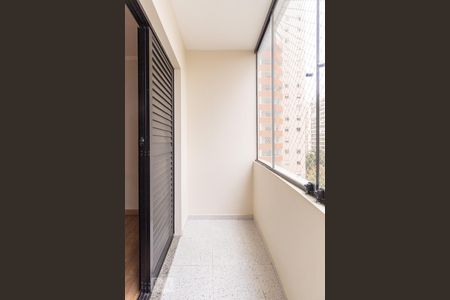 Apartamento para alugar com 96m², 3 quartos e 2 vagasVaranda Quarto Suíte