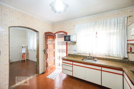 Casa para alugar com 268m², 3 quartos e 6 vagasCozinha