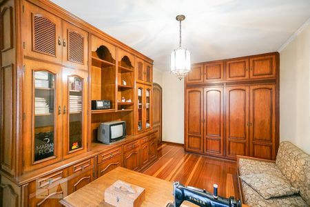 Casa para alugar com 268m², 3 quartos e 6 vagasQuarto 02