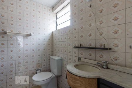 Banheiro de kitnet/studio à venda com 1 quarto, 37m² em Protásio Alves, Porto Alegre