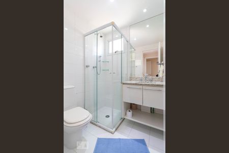 Apartamento à venda com 126m², 2 quartos e 2 vagasSuíte 1 - Banheiro