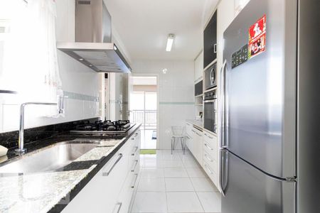Apartamento à venda com 126m², 2 quartos e 2 vagasCozinha