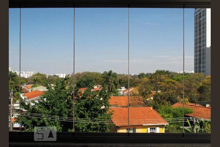 Varanda - Dia de sol de apartamento para alugar com 1 quarto, 77m² em Vila Madalena, São Paulo