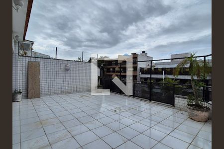 Apartamento à venda com 360m², 5 quartos e 2 vagas Apartamento à venda com 360m², 5 quartos e 2 vagasVaranda