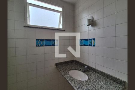 Apartamento à venda com 360m², 5 quartos e 2 vagas Apartamento à venda com 360m², 5 quartos e 2 vagasBanheiro da Suíte 2