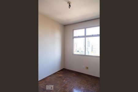 Apartamento para alugar com 100m², 3 quartos e 1 vaga Apartamento para alugar com 100m², 3 quartos e 1 vagaQuarto 2
