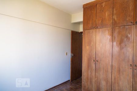 Apartamento para alugar com 100m², 3 quartos e 1 vaga Apartamento para alugar com 100m², 3 quartos e 1 vagaQuarto 2