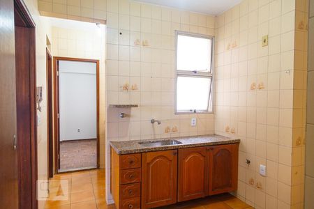 Apartamento para alugar com 100m², 3 quartos e 1 vaga Apartamento para alugar com 100m², 3 quartos e 1 vagaCozinha