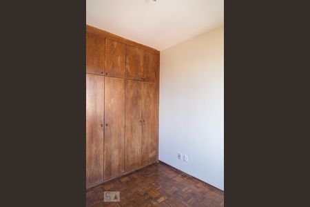 Apartamento para alugar com 100m², 3 quartos e 1 vaga Apartamento para alugar com 100m², 3 quartos e 1 vagaQuarto 2