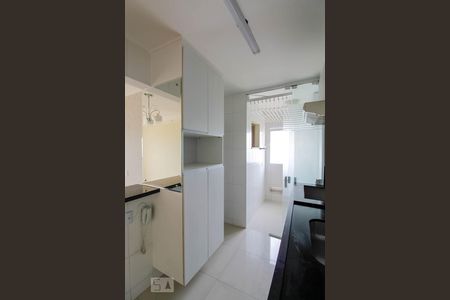 Apartamento para alugar com 71m², 2 quartos e 1 vagaCozinha