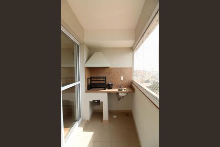 Apartamento para alugar com 71m², 2 quartos e 1 vagaVaranda