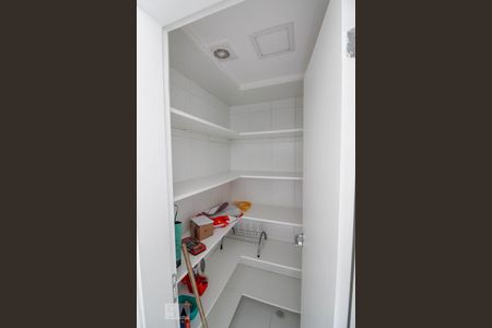 Apartamento para alugar com 71m², 2 quartos e 1 vagaDespensa