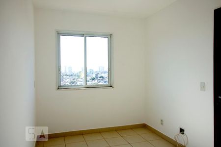 Quarto de apartamento à venda com 1 quarto, 34m² em Samambaia Norte (samambaia), Brasília