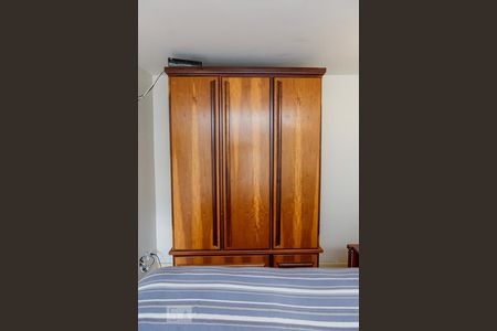 Casa à venda com 288m², 4 quartos e 6 vagasQuarto 3