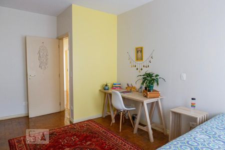 Casa à venda com 288m², 4 quartos e 6 vagasQuarto 1