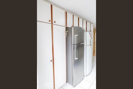 Casa à venda com 288m², 4 quartos e 6 vagasCozinha