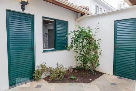 Casa à venda com 288m², 4 quartos e 6 vagasEdícula