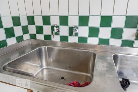 Casa à venda com 288m², 4 quartos e 6 vagasTanque