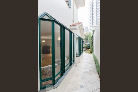 Casa à venda com 288m², 4 quartos e 6 vagasQuintal