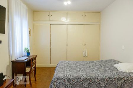 Casa à venda com 288m², 4 quartos e 6 vagasQuarto 2