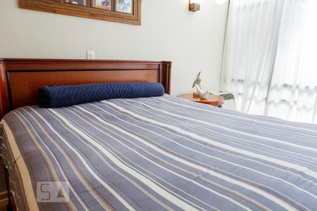 Casa à venda com 288m², 4 quartos e 6 vagasQuarto 3