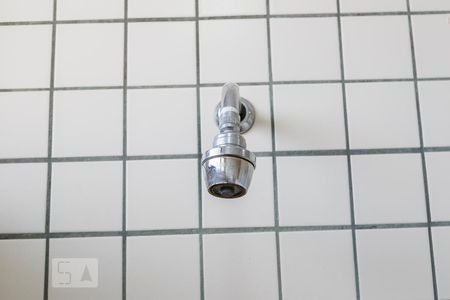 Casa à venda com 288m², 4 quartos e 6 vagasChuveiro