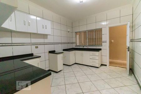 Casa para alugar com 350m², 3 quartos e 3 vagasCozinha
