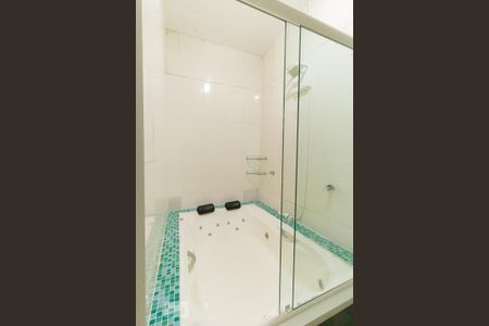 Casa para alugar com 350m², 3 quartos e 3 vagasBanheiro da Suíte