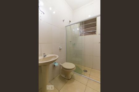 Casa para alugar com 350m², 3 quartos e 3 vagasBanheiro