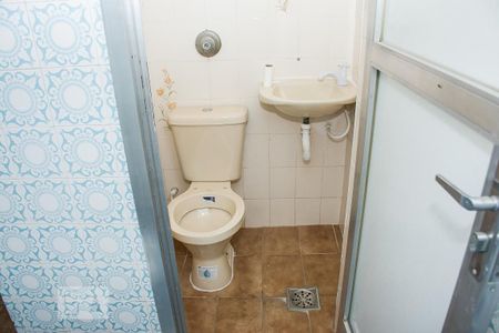 Apartamento para alugar com 68m², 2 quartos e 1 vagaBanheiro da area de serviço