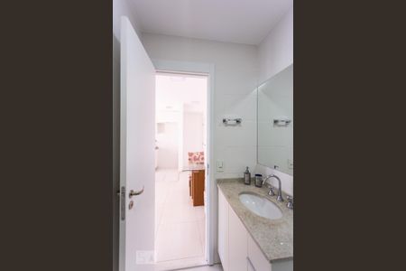 Apartamento para alugar com 41m², 1 quarto e 1 vaga Apartamento para alugar com 41m², 1 quarto e 1 vagaBanheiro