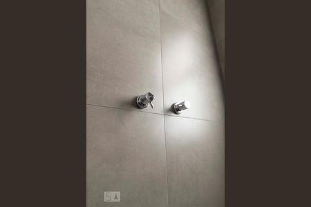 Apartamento à venda com 117m², 2 quartos e 2 vagas Apartamento à venda com 117m², 2 quartos e 2 vagasBanheiro 2