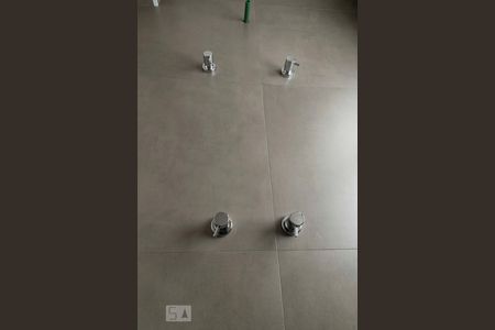 Apartamento à venda com 117m², 2 quartos e 2 vagas Apartamento à venda com 117m², 2 quartos e 2 vagasBanheiro Suite