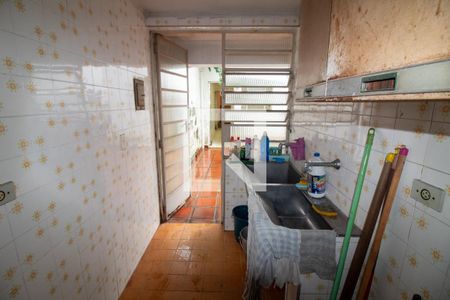 Casa à venda com 180m², 3 quartos e 2 vagasÁrea de Serviço