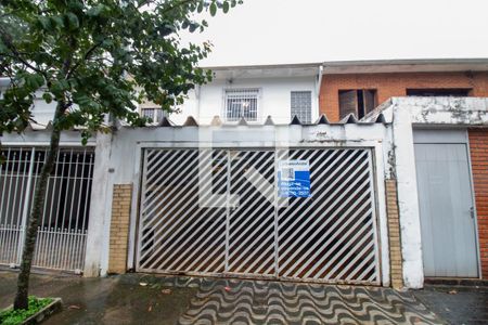 Casa à venda com 180m², 3 quartos e 2 vagasFachada