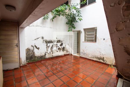 Casa à venda com 180m², 3 quartos e 2 vagasQuintal