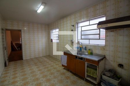 Casa à venda com 180m², 3 quartos e 2 vagasCozinha