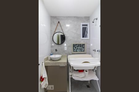 Apartamento à venda com 68m², 3 quartos e 1 vagaBanheiro