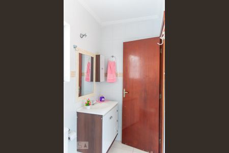 Casa à venda com 380m², 5 quartos e 4 vagas Casa à venda com 380m², 5 quartos e 4 vagasBanheiro 1