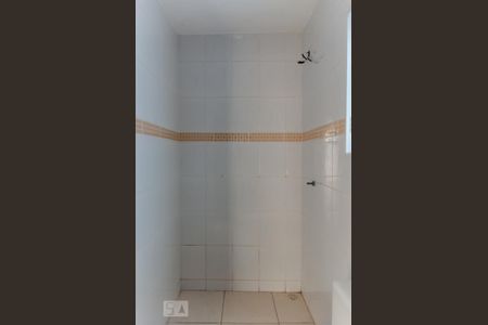 Casa à venda com 380m², 5 quartos e 4 vagas Casa à venda com 380m², 5 quartos e 4 vagasBanheiro 4