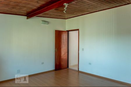 Casa à venda com 380m², 5 quartos e 4 vagas Casa à venda com 380m², 5 quartos e 4 vagasQuarto 3