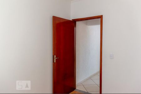 Casa à venda com 380m², 5 quartos e 4 vagas Casa à venda com 380m², 5 quartos e 4 vagasQuarto 1