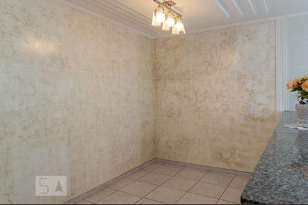 Casa à venda com 380m², 5 quartos e 4 vagas Casa à venda com 380m², 5 quartos e 4 vagasSala de Jantar