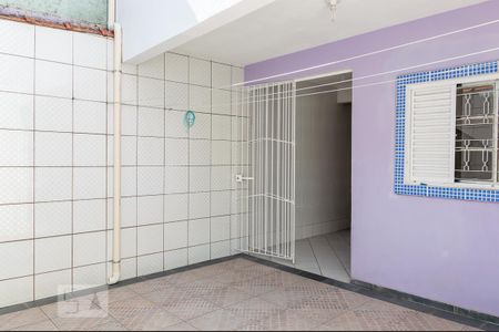 Casa à venda com 380m², 5 quartos e 4 vagas Casa à venda com 380m², 5 quartos e 4 vagasQuintal