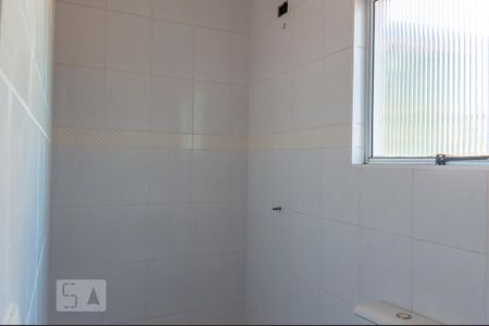 Casa à venda com 380m², 5 quartos e 4 vagas Casa à venda com 380m², 5 quartos e 4 vagasBanheiro 2
