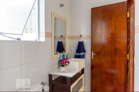 Casa à venda com 380m², 5 quartos e 4 vagas Casa à venda com 380m², 5 quartos e 4 vagasBanheiro 3